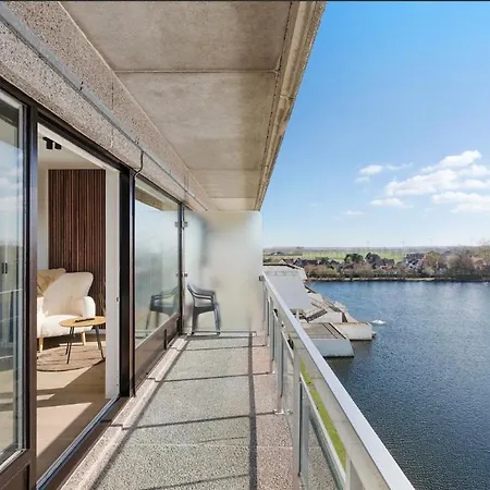 Laguna Volledig Gerenoveerd 1 Slpk Διαμέρισμα *